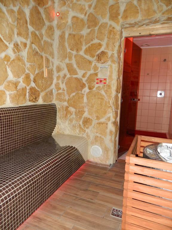 Spa Apartment Parkowy 호이니체 객실 사진